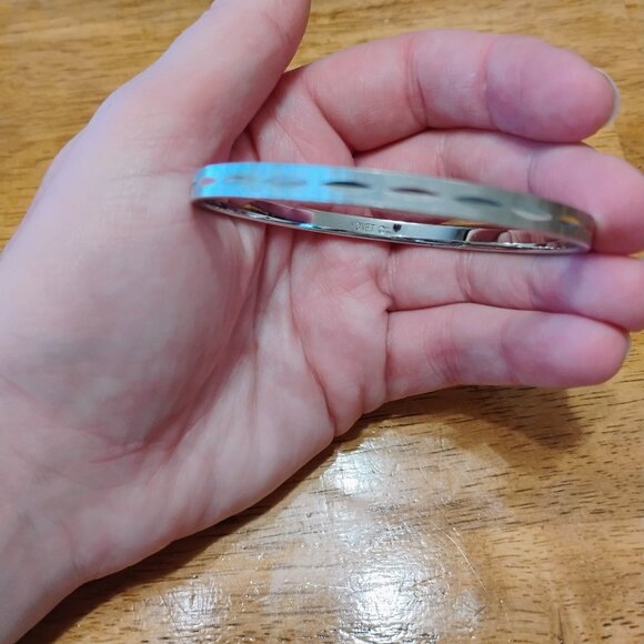 Vintage Monet bangle bracelet - Picture 1 of 4